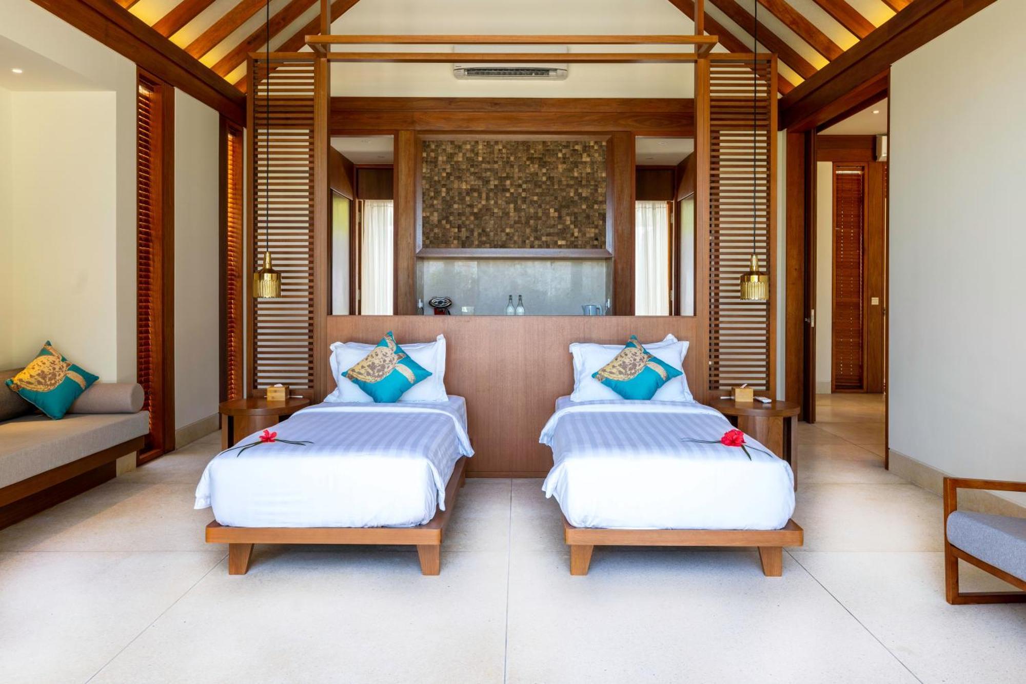 Furaveri Maldives Meedhoo  Camera foto A bedroom at the resort