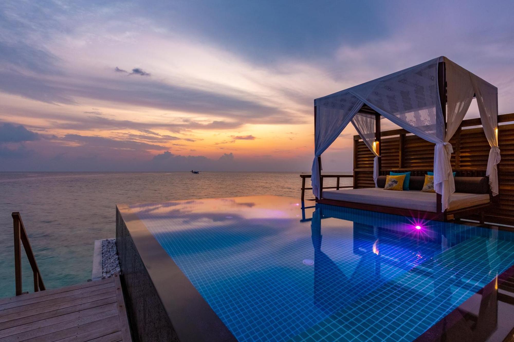 Furaveri Maldives Meedhoo  Esterno foto